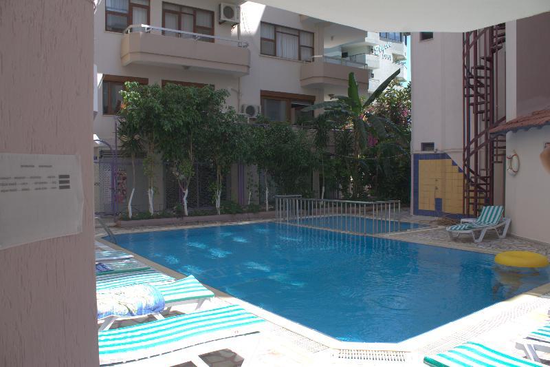 Rosella Hotel Алания Экстерьер фото