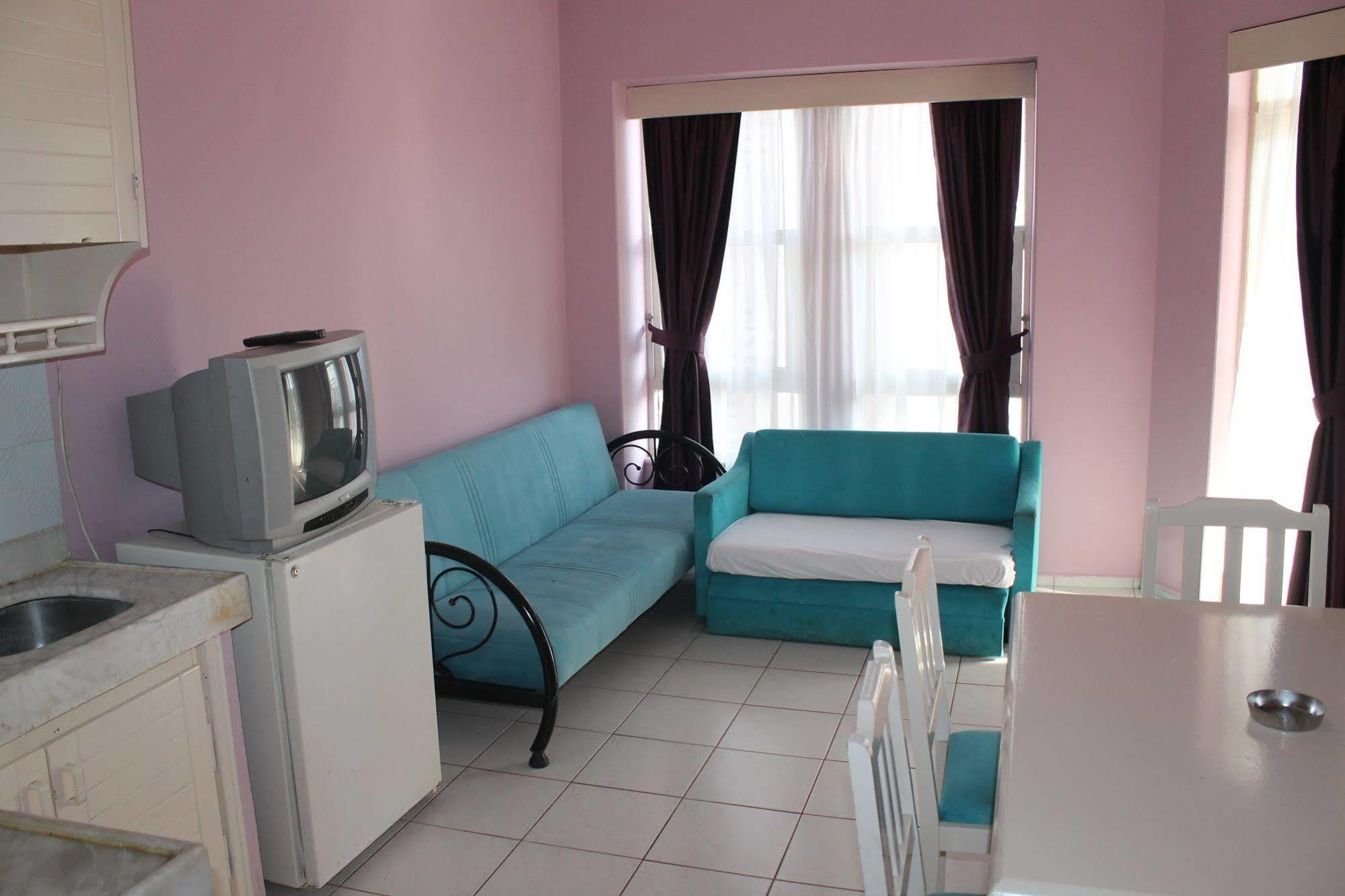 Rosella Hotel Алания Экстерьер фото